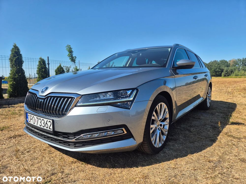 Skoda Superb 2.0 TDI SCR Style DSG - 2