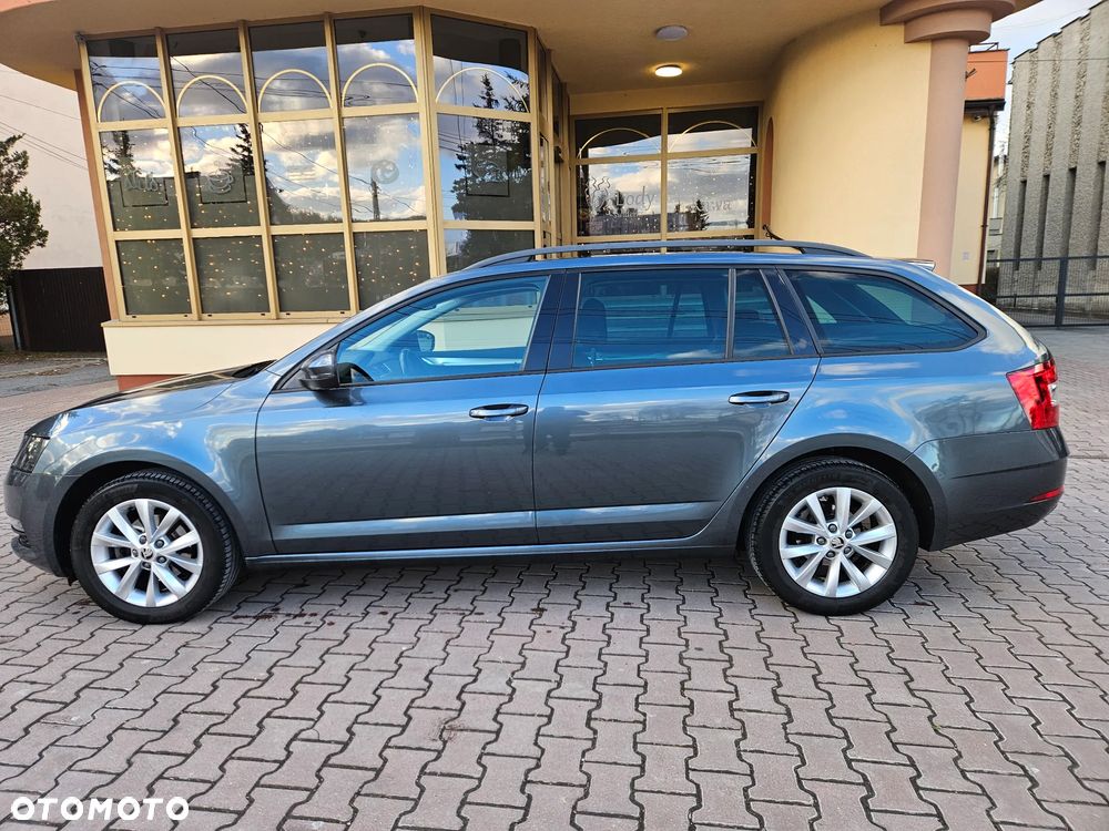 Skoda Octavia 1.6 TDI DSG Ambition - 7