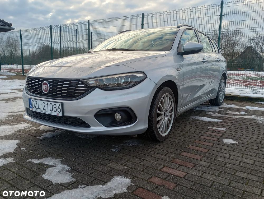 Fiat Tipo 1.4 T-Jet Lounge - 1
