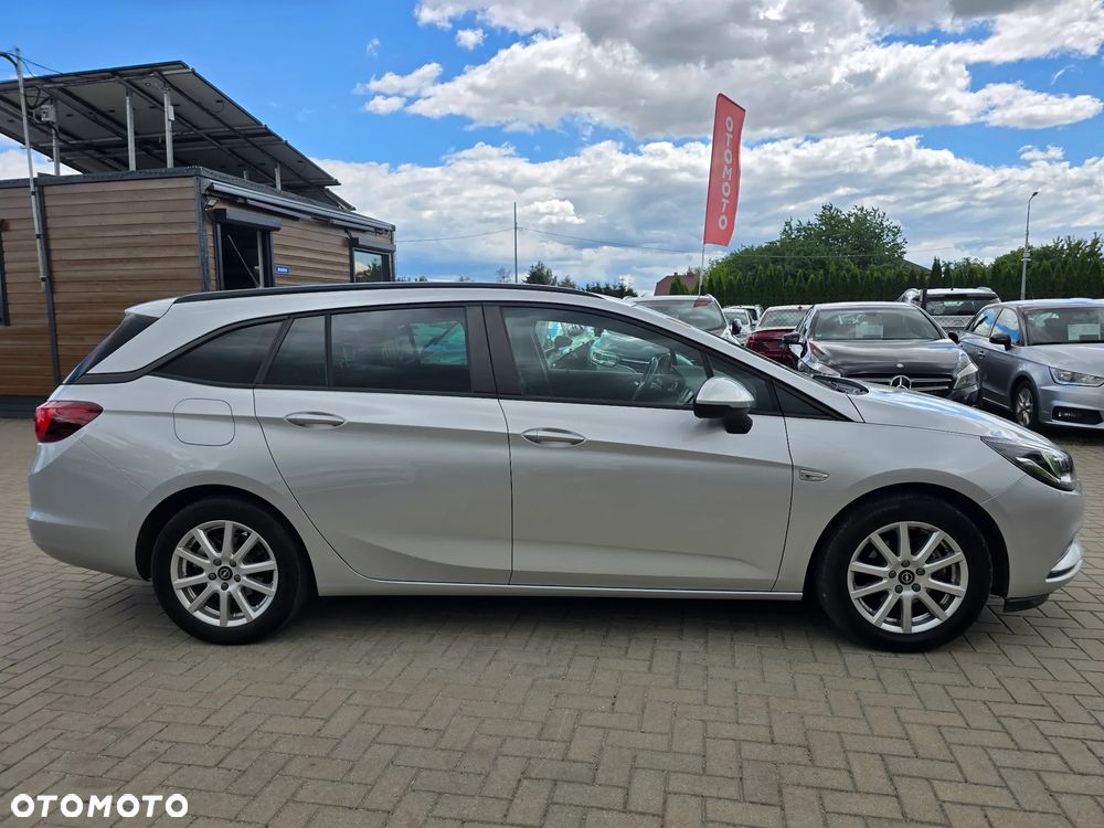 Opel Astra - 3