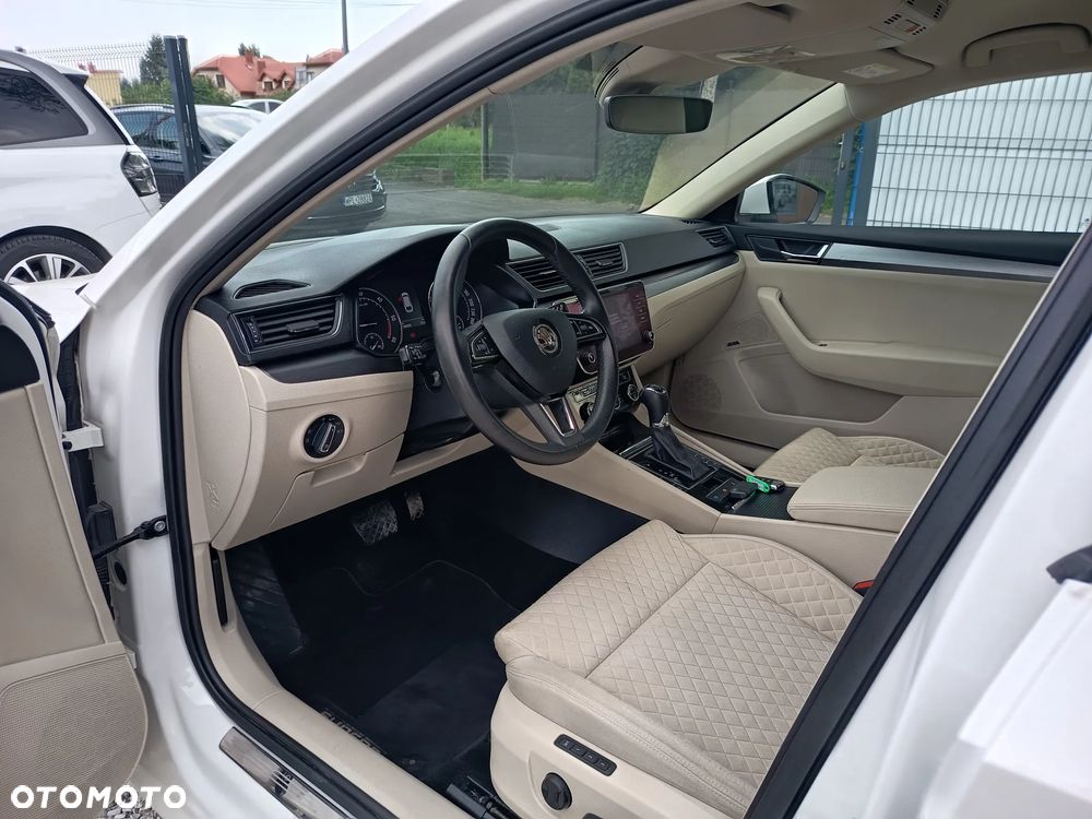 Skoda Superb 2.0 TDI Style DSG7 - 17
