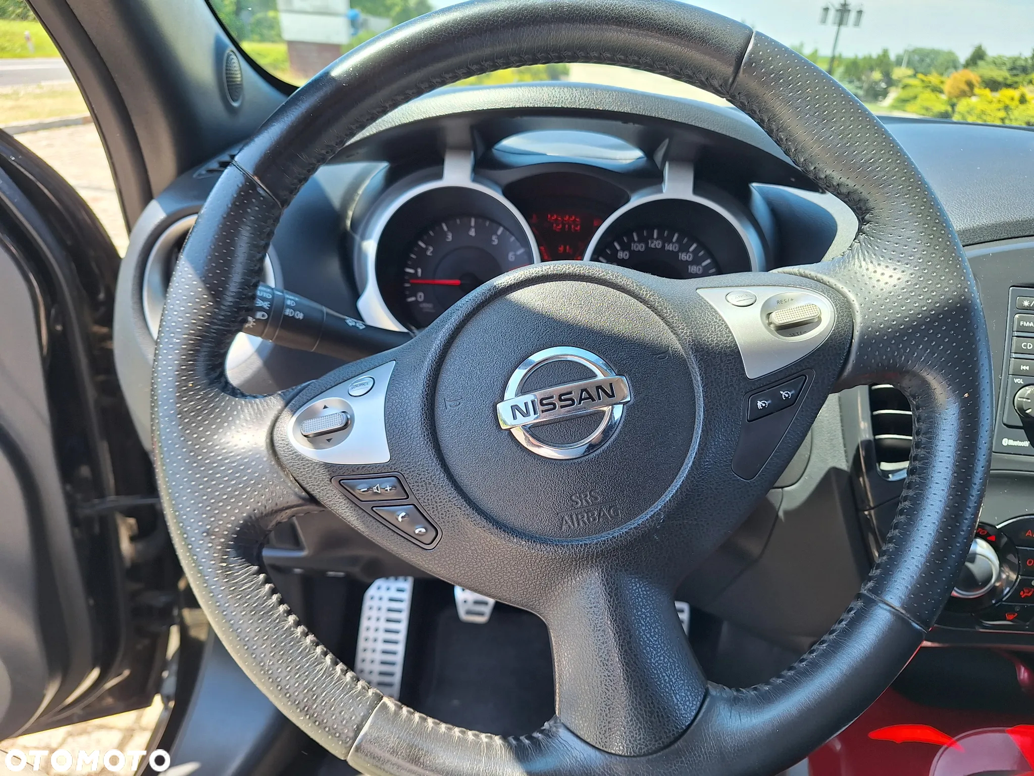 Nissan Juke 1.6 DIG-T Tekna EU6 - 15