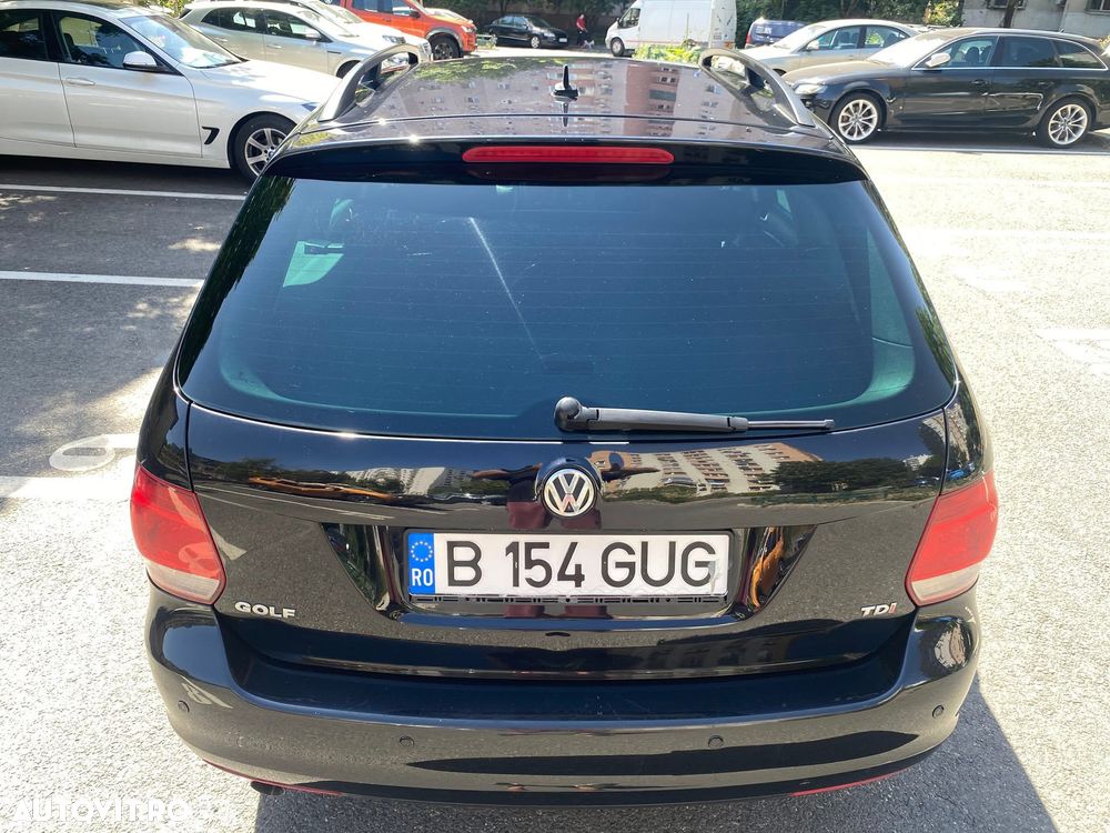 Volkswagen Golf - 28