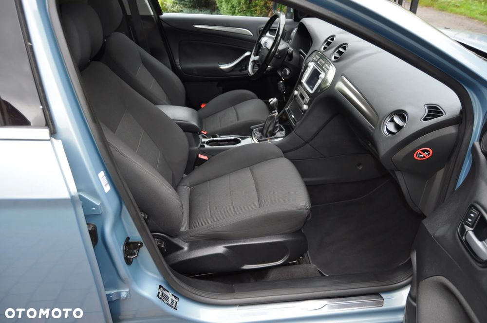 Ford Mondeo 2.0 Titanium - 11
