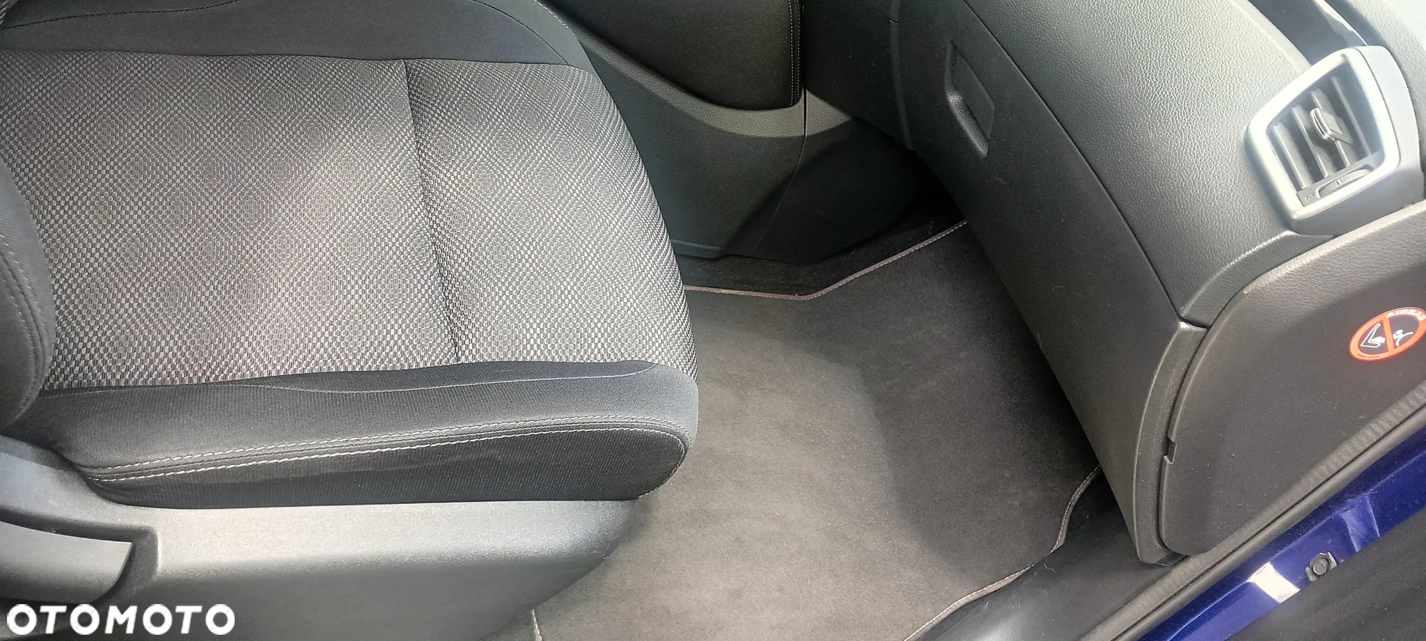 Nissan Qashqai 1.5 dCi N-CONNECTA - 16