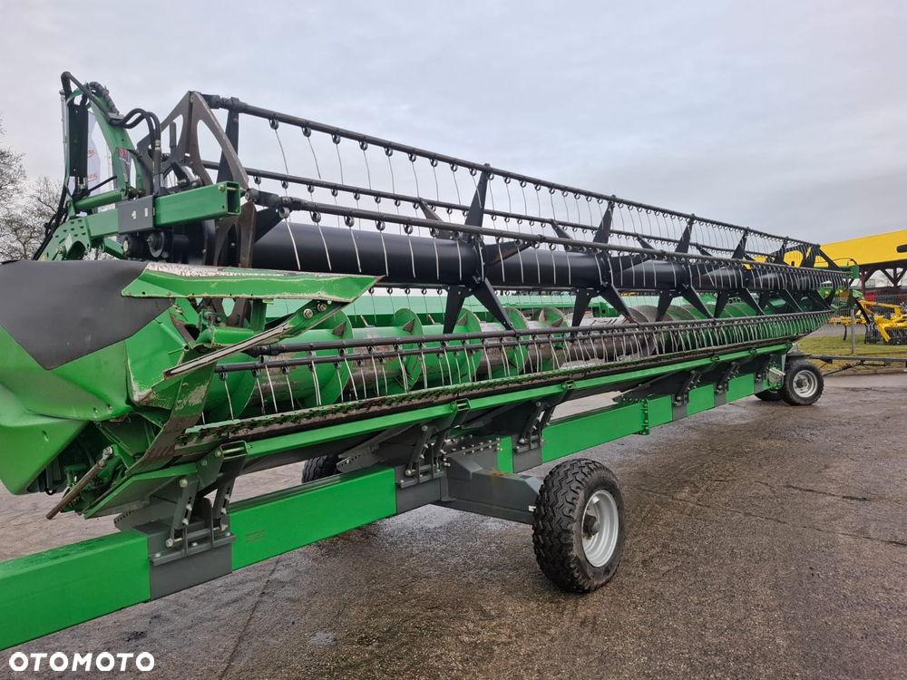 John Deere T660i - 12