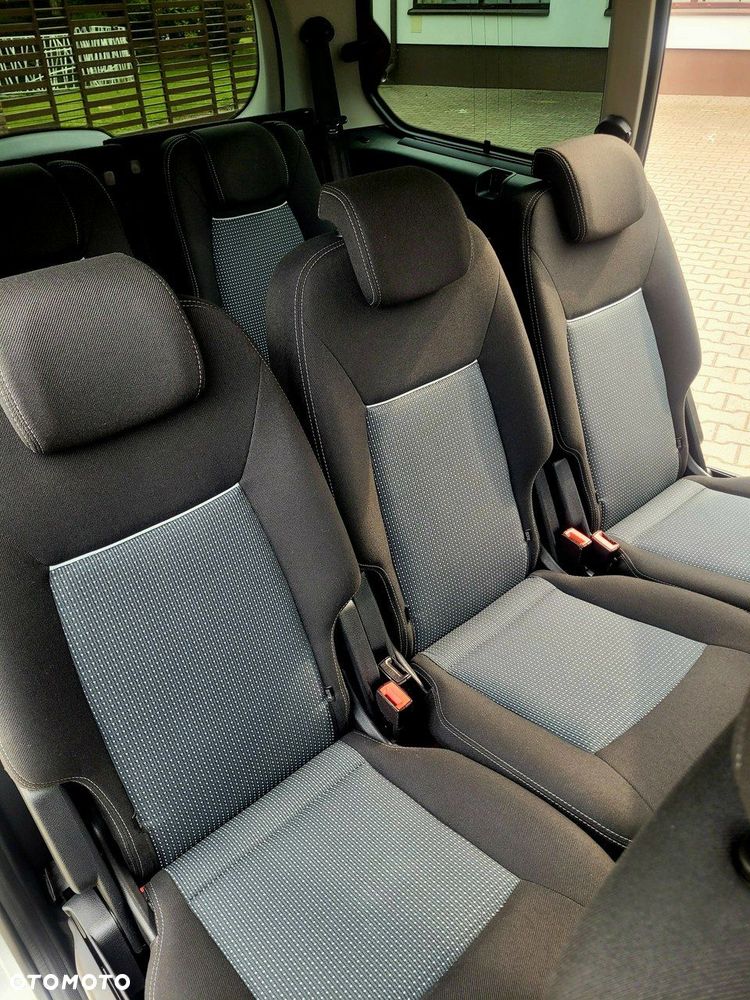 Ford Galaxy 2.0 TDCi Titanium - 33