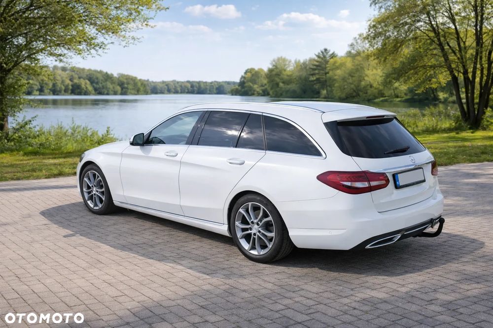 Mercedes-Benz Klasa C 200 (BlueTEC) d 7G-TRONIC Avantgarde - 4