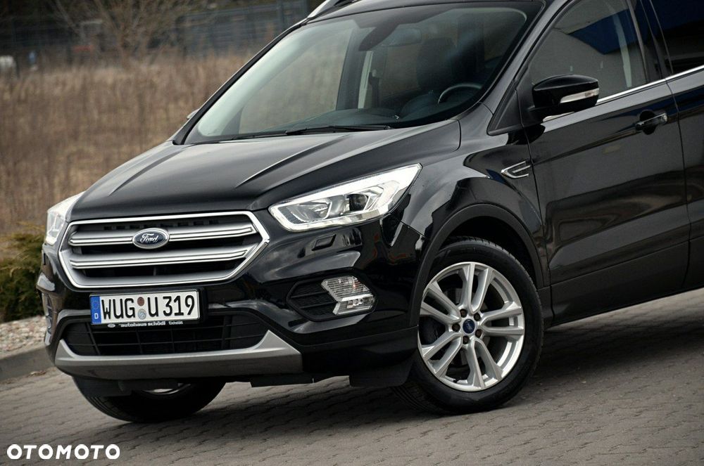 Ford Kuga - 8