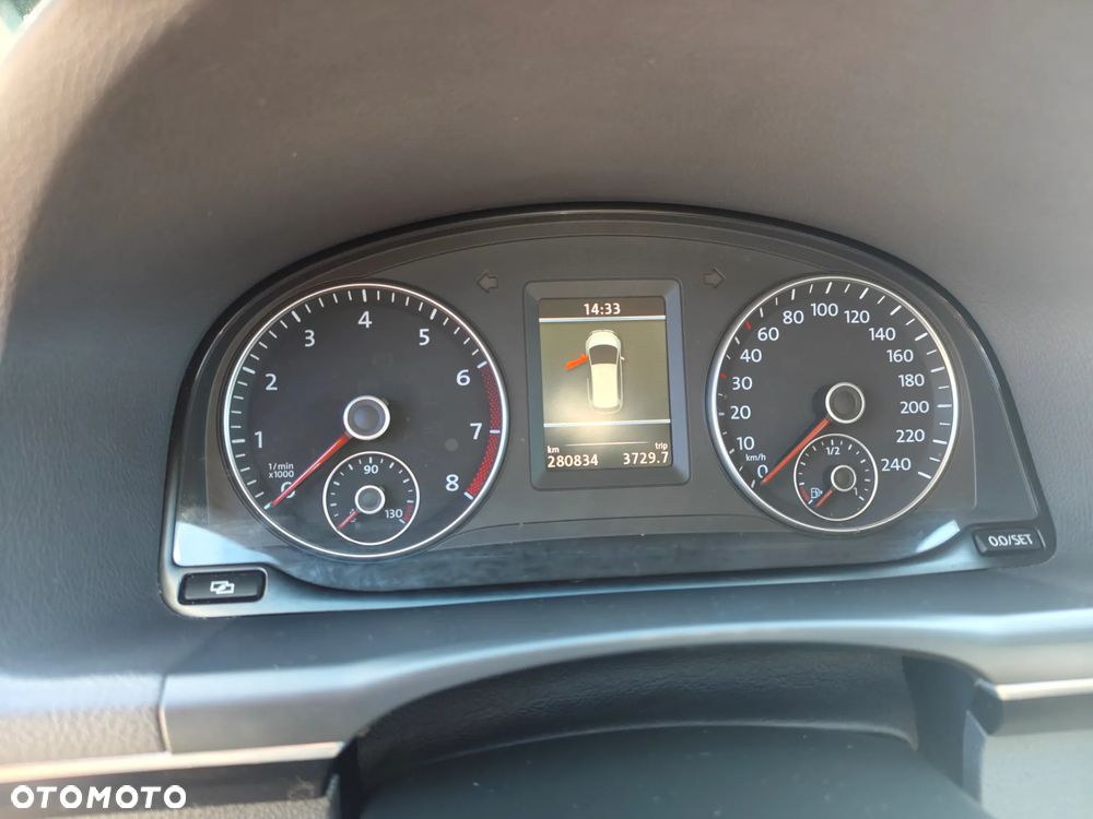 Volkswagen Touran 1.4 TSI Highline - 10