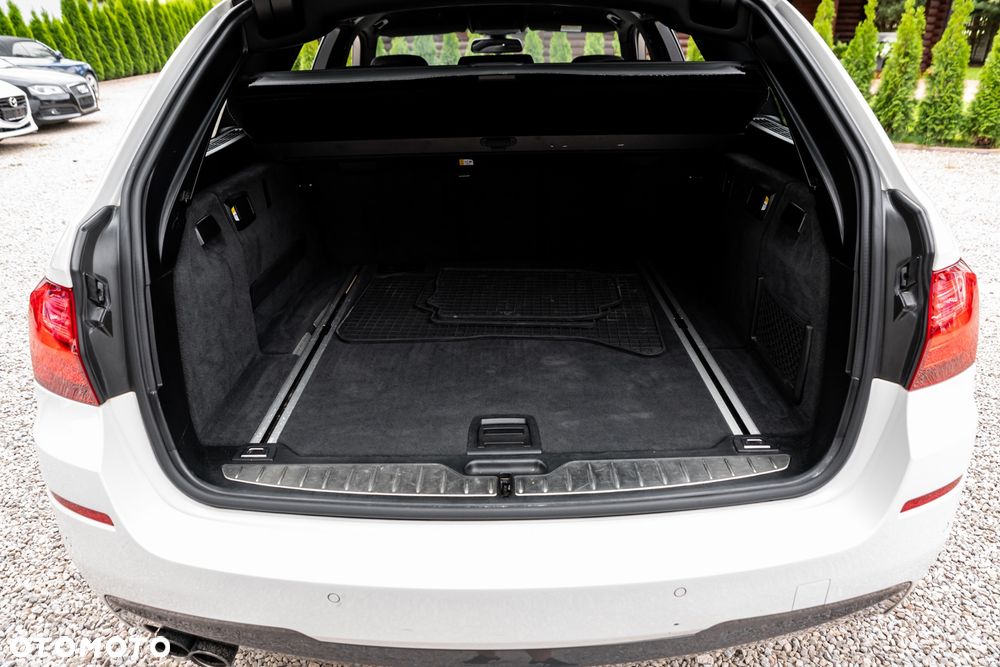 BMW Seria 5 520d Touring M Sport Edition - 20