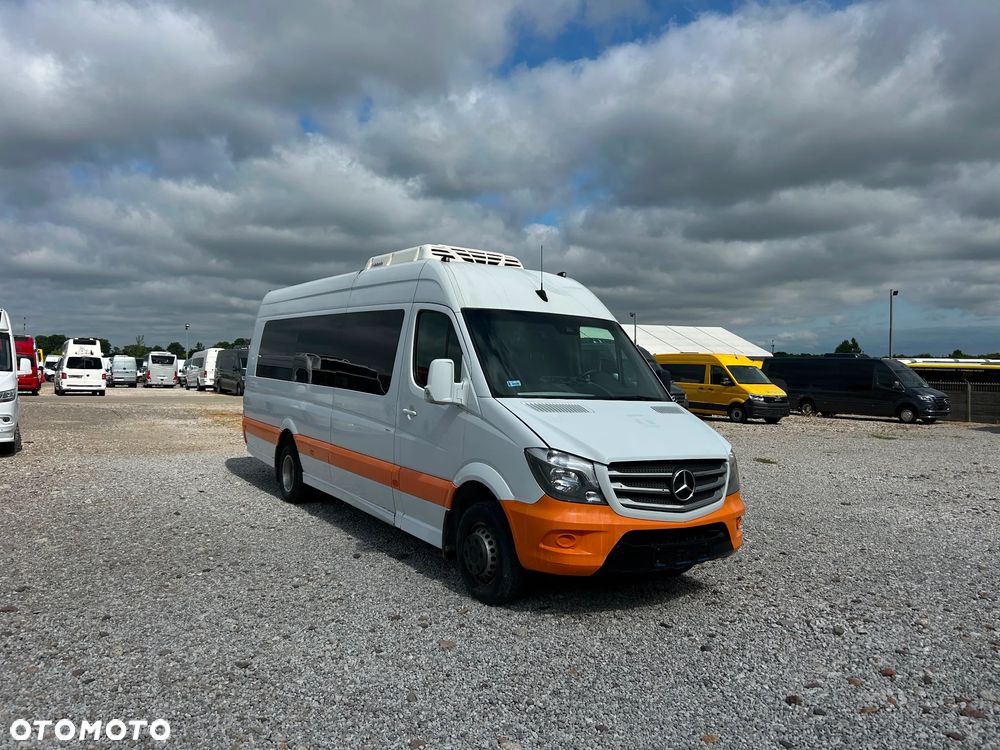 Mercedes-Benz Sprinter 519 - 1