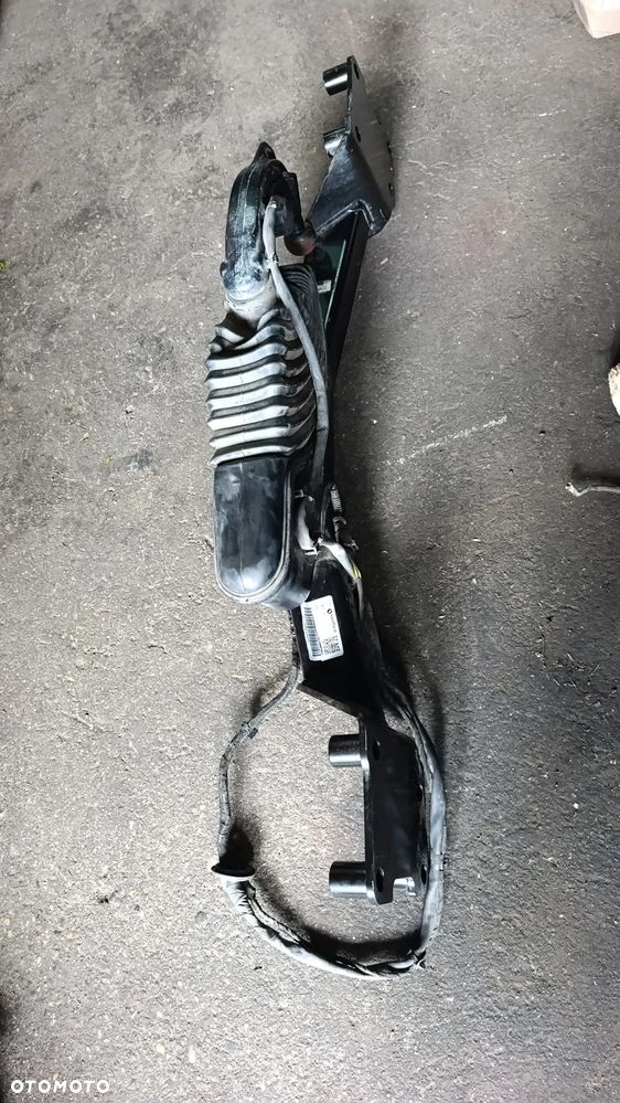 Elektryczny Hak holowniczy Audi Q7 4M0 803 881 H - 2