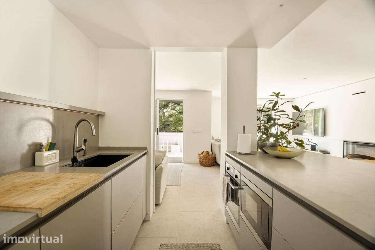 Moradia T4 com piscina, Nova Oeiras, Oeiras - Grande imagem: 5/30