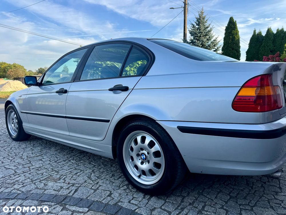 BMW Seria 3 - 10