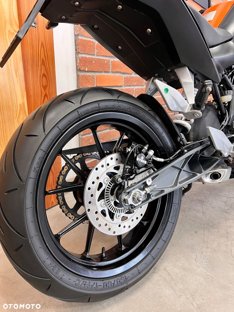 KTM Duke 125 - 10