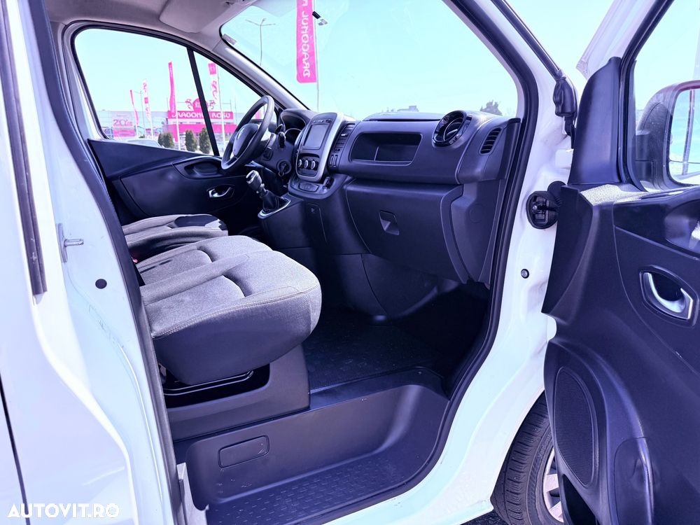 Renault Trafic 2.0 Blue dCi 120 Furgon Cabina Dubla L2H1 Authentique - 23