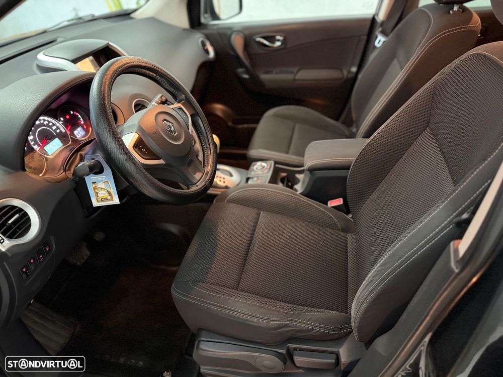 Renault Koleos 2.0 dCi FAP 4x4 Aut. Dynamique - 9