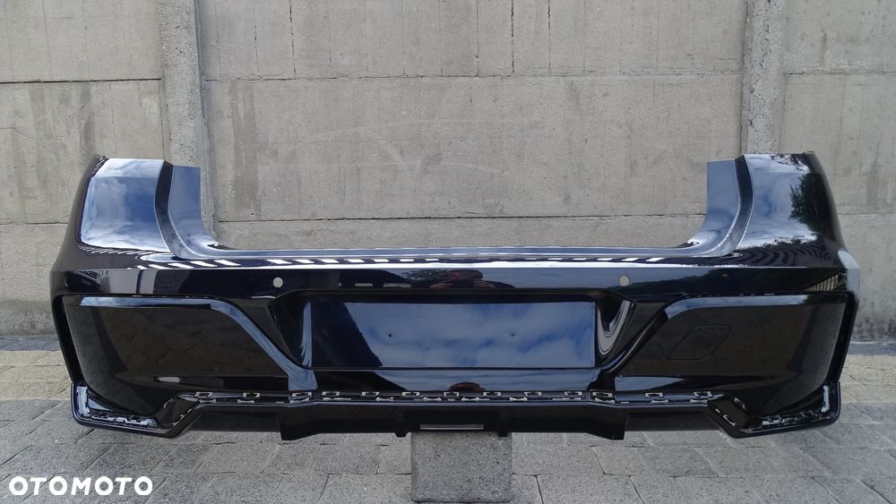 BMW 7 G70 M-PAKIET - zderzak tylny - 1