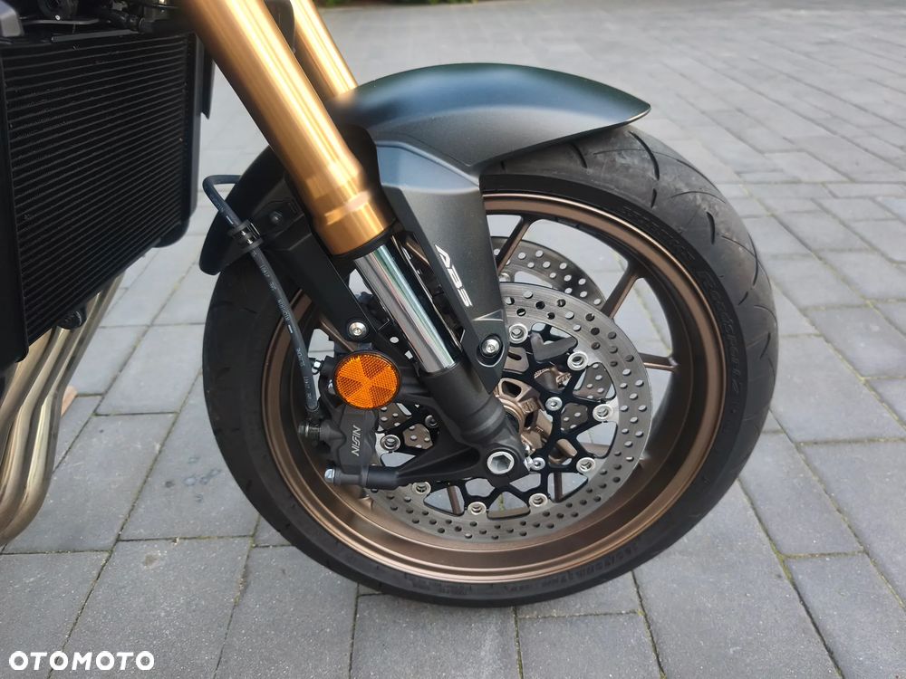 Honda CB - 13