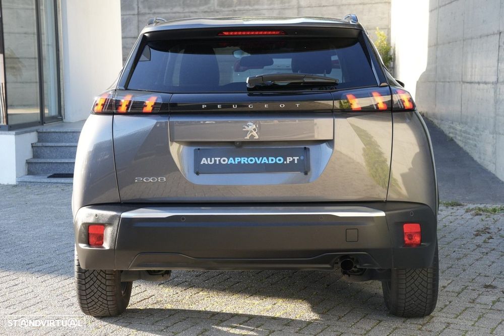 Peugeot 2008 1.2 PureTech Allure Pack - 33