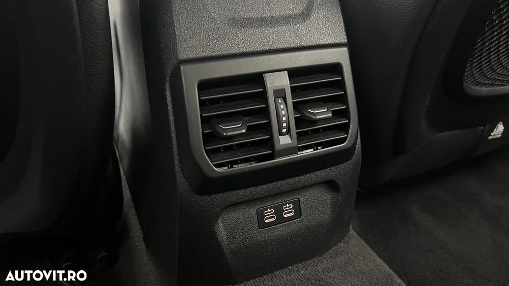 BMW Seria 2 218i AT M Sport - 22