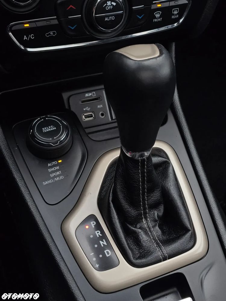 Jeep Cherokee 2.0 Multijet Active Drive I Automatik Limited - 26