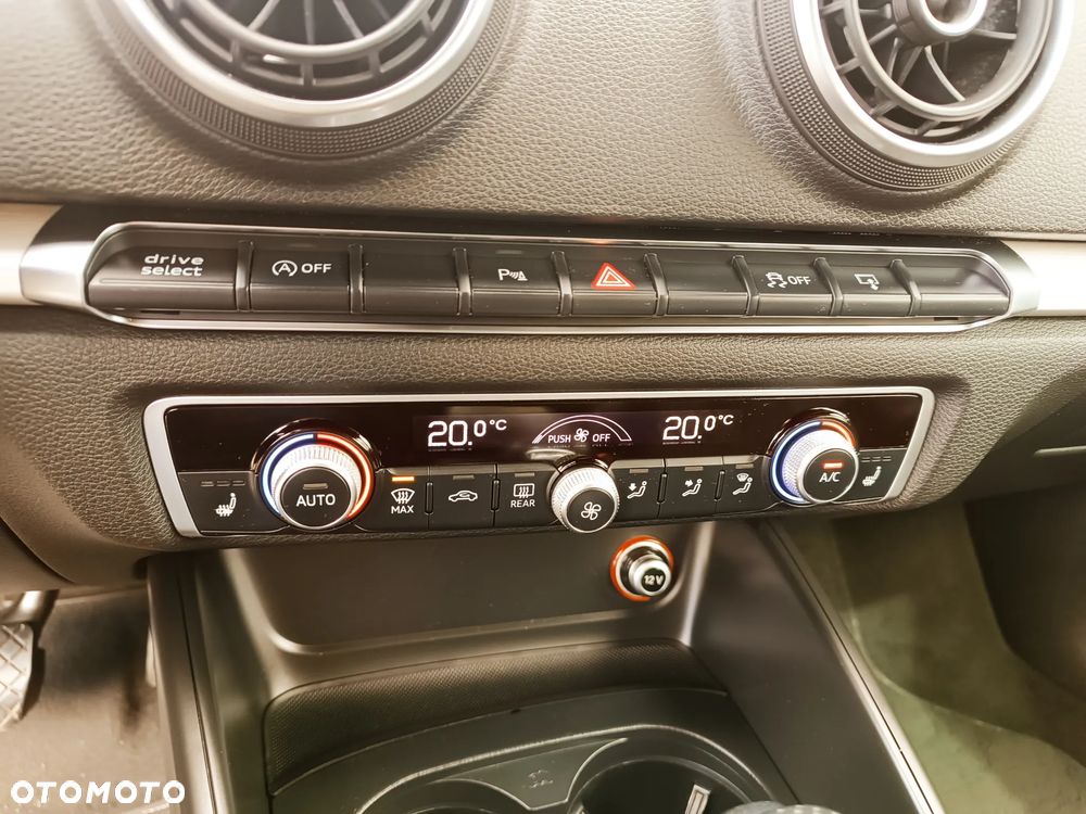 Audi A3 Sportback 2.0 TDI (clean diesel) S tronic Ambition - 31