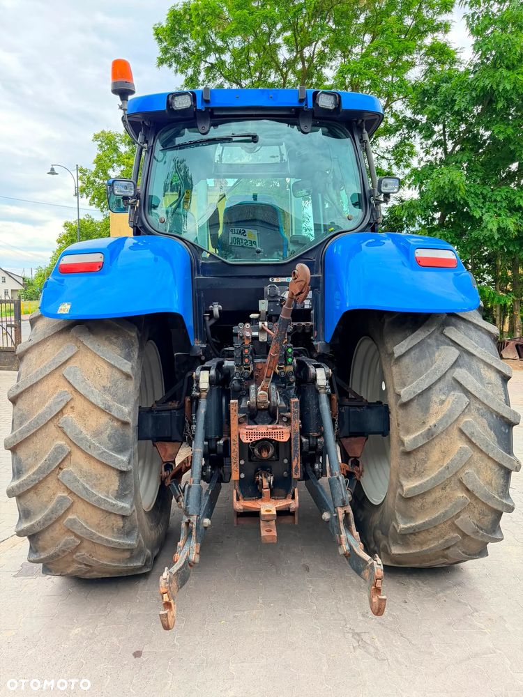 New Holland T 7050 - 23