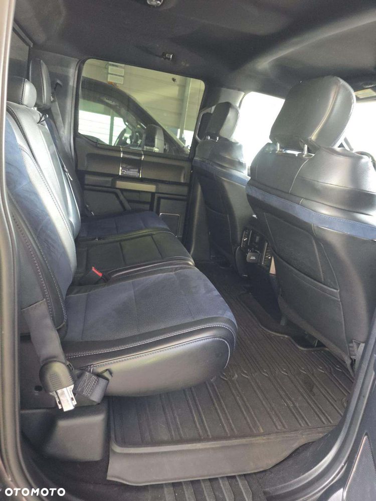 Ford F150 - 8