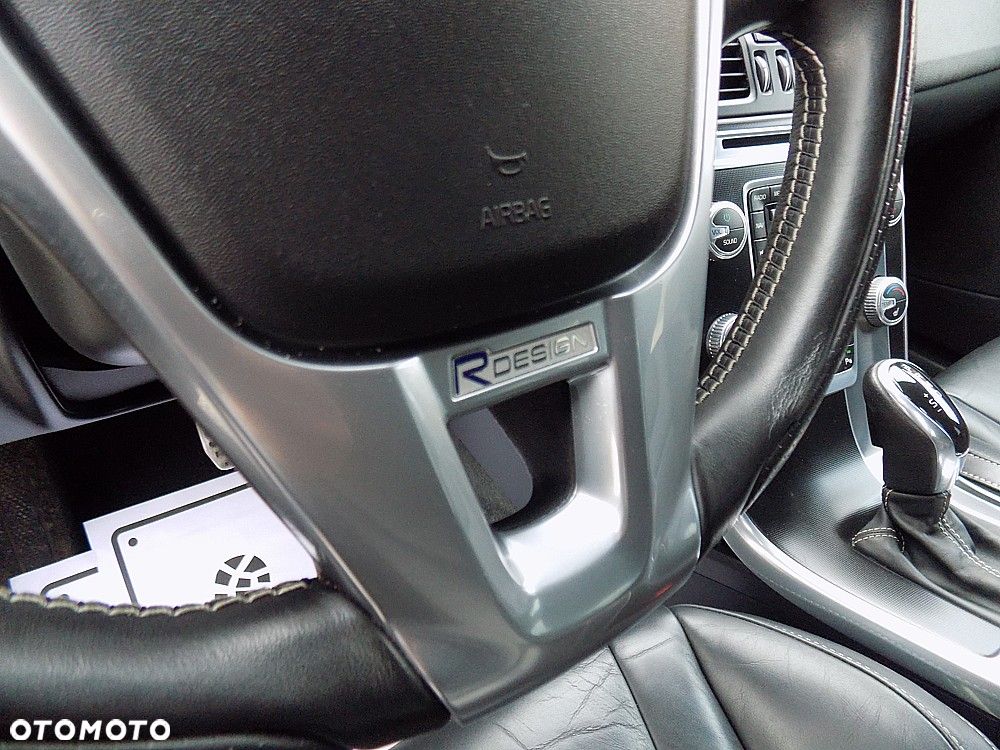 Volvo XC 60 D4 Drive-E R-Design Momentum - 12