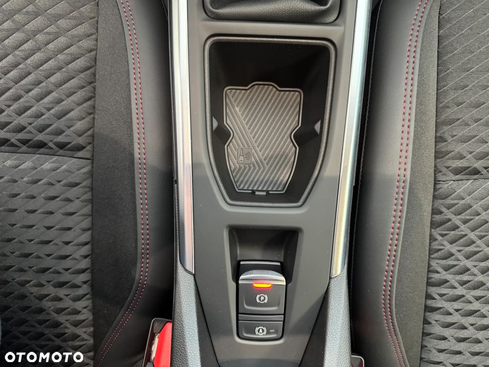 Renault Clio 1.2 TCe Techno EDC - 19