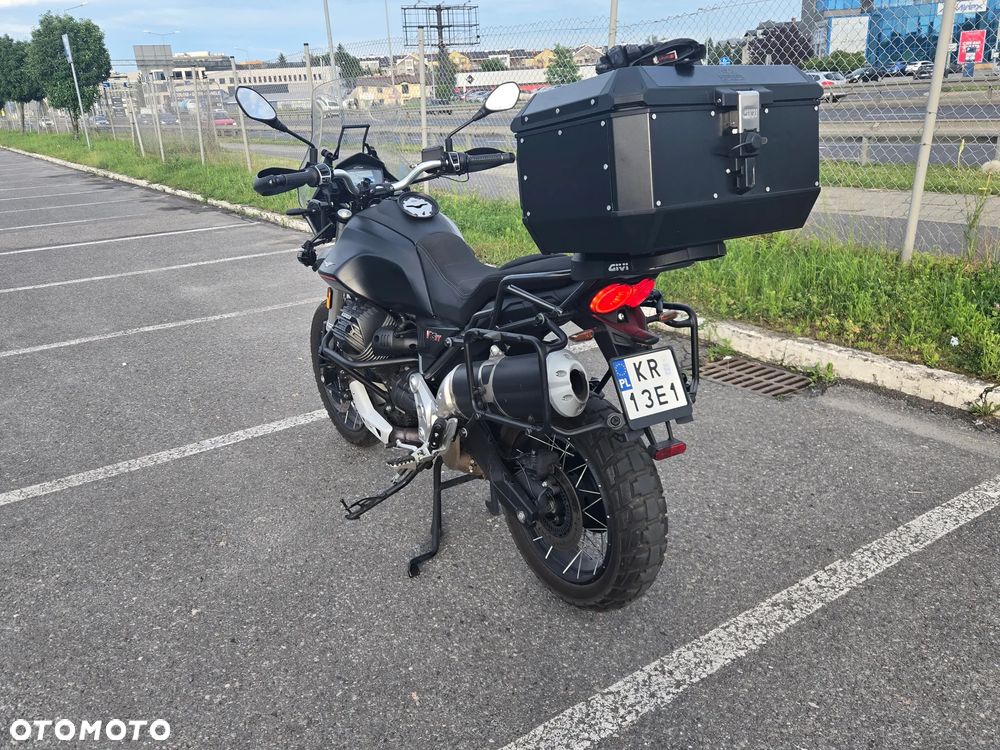 Moto Guzzi V85 - 3