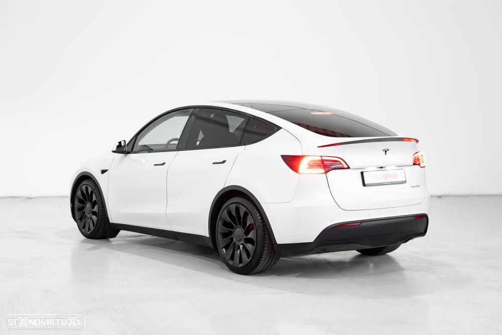Tesla Model Y 2022 photo 4