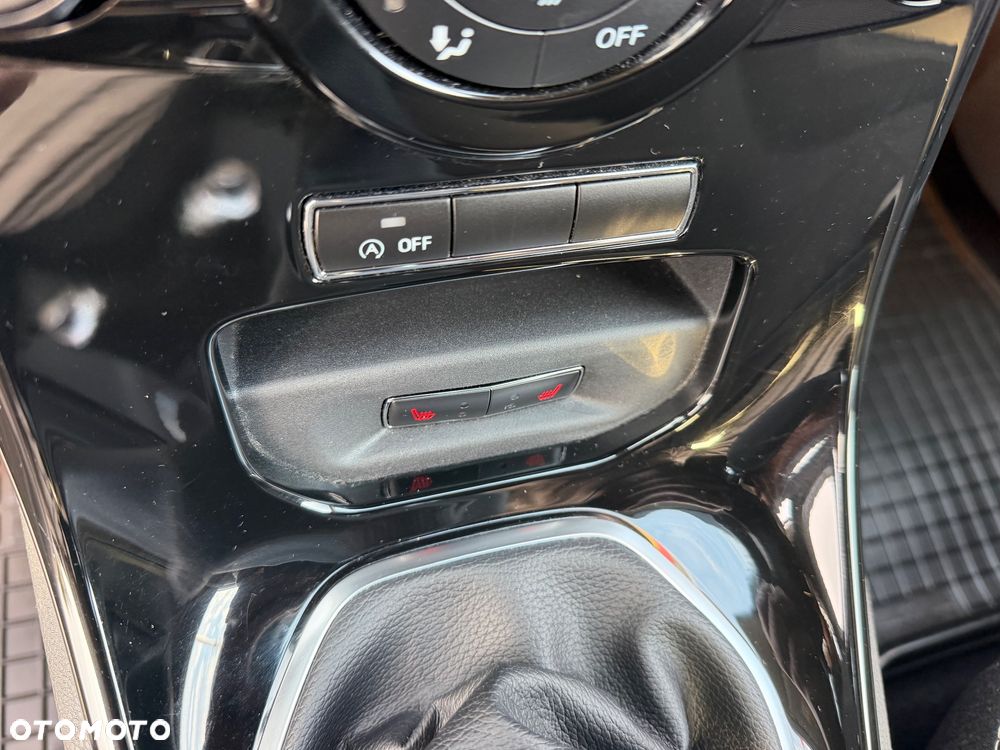 Ford Fiesta 1.0 EcoBoost S&S ACTIVE - 15