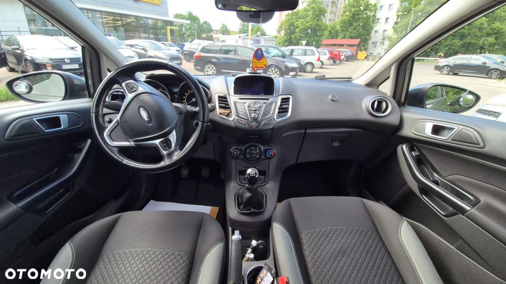 Ford Fiesta 1.5 TDCi Titanium - 11