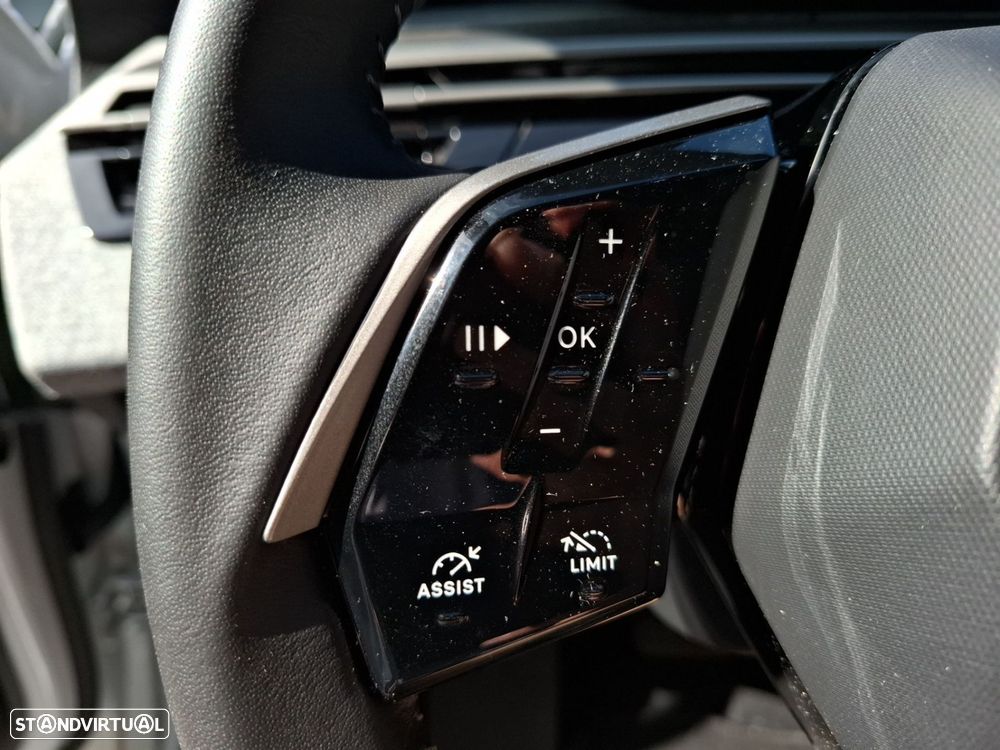 Peugeot 3008 1.2 Hybrid Allure e-DCS6 - 20