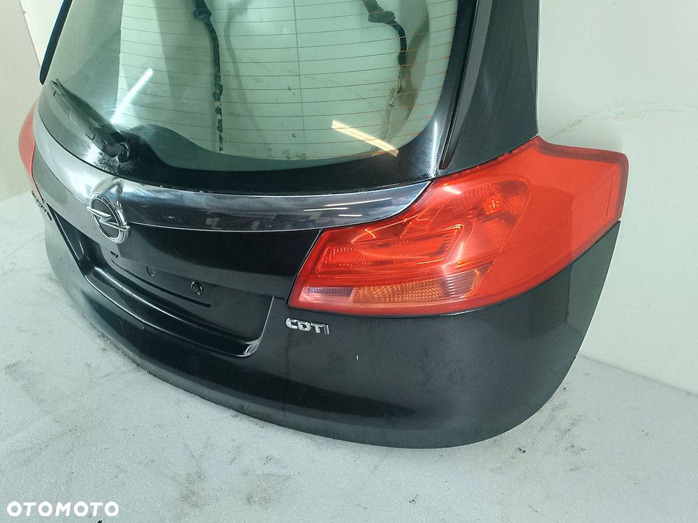 KLAPA BAGAŻNIKA OPEL INSIGNIA KOMBI Z20R - 11