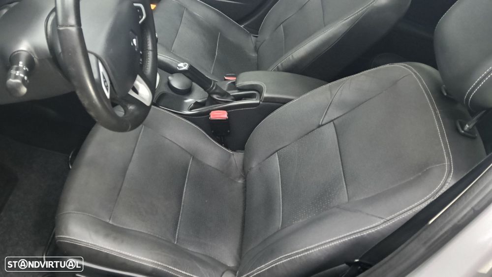 Renault Fluence 1.5 dCi Exclusive - 12