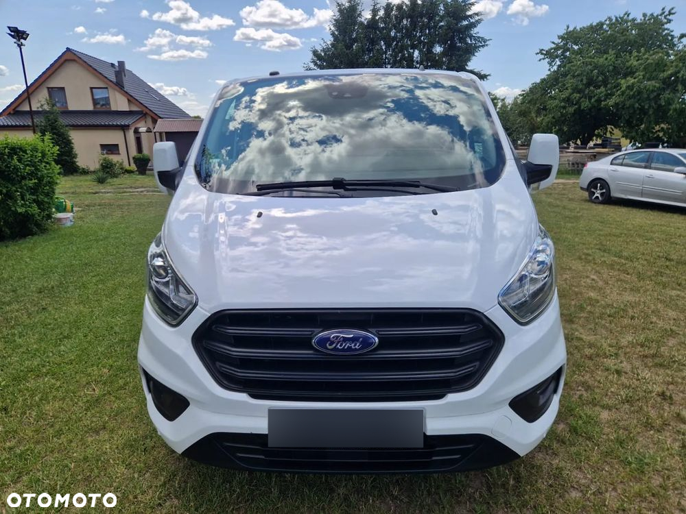 Ford Custom - 11