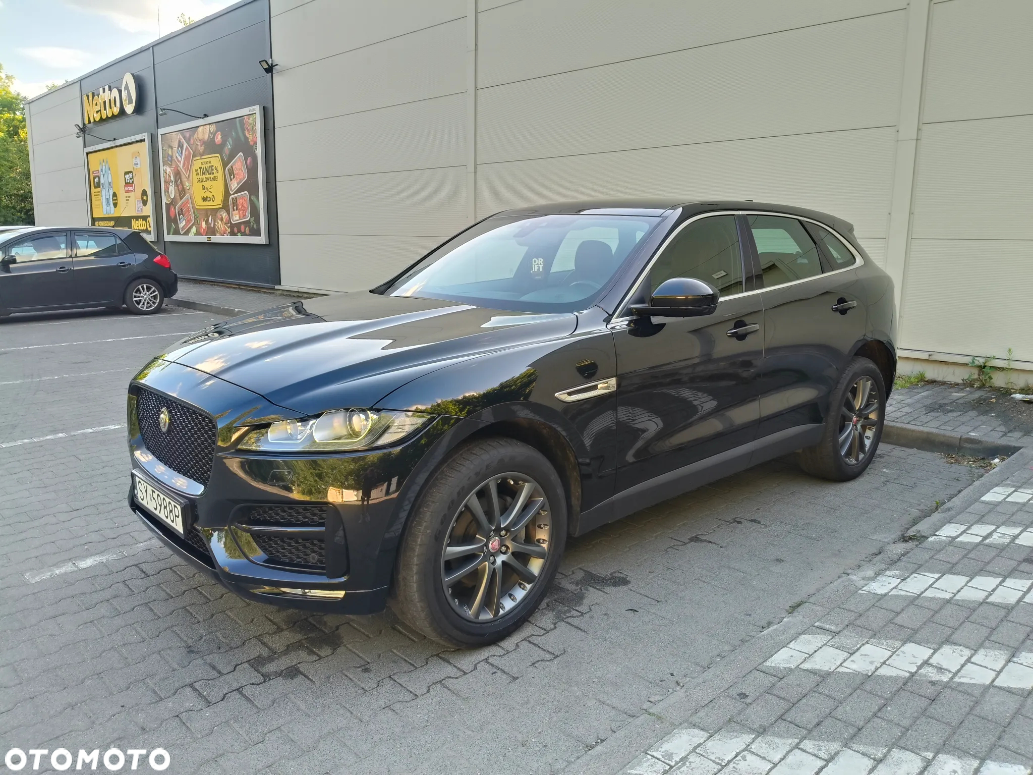 Jaguar F-Pace 2.0 i4D AWD Prestige - 3