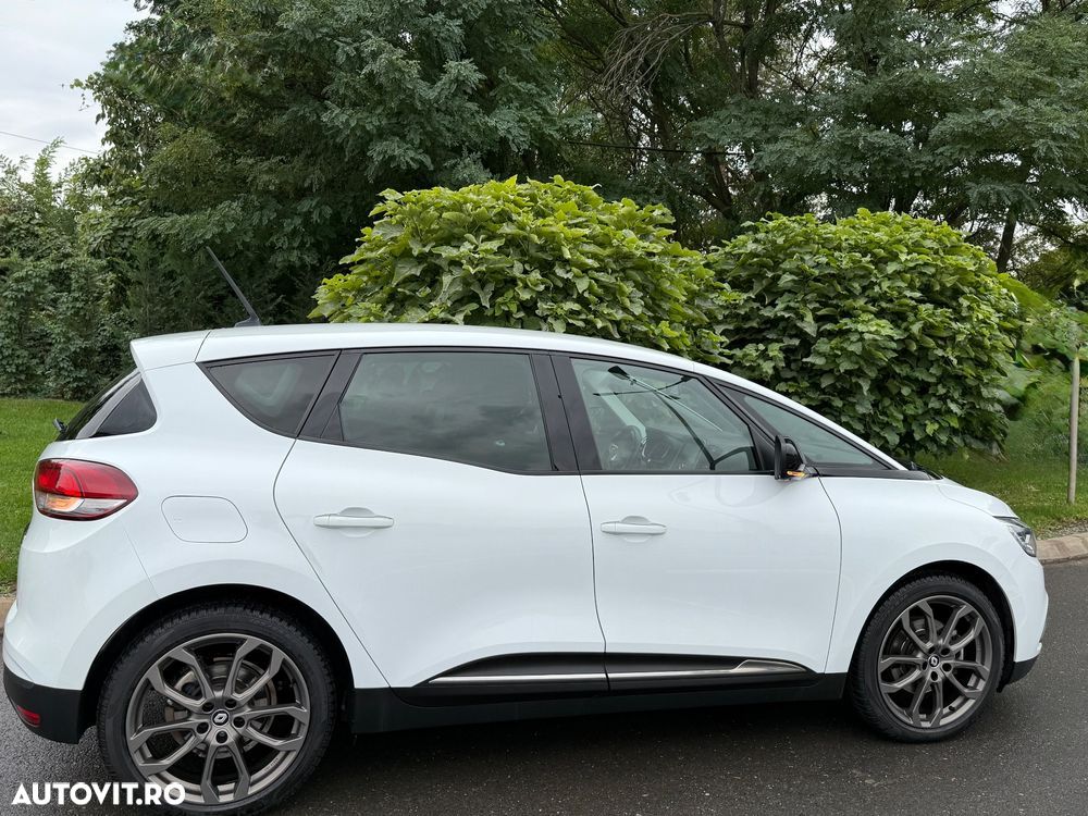 Renault Scenic BLUE dCi 120 BUSINESS EDITION - 8