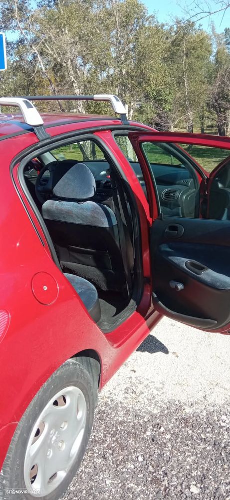 Peugeot 206 1.1 XT - 10