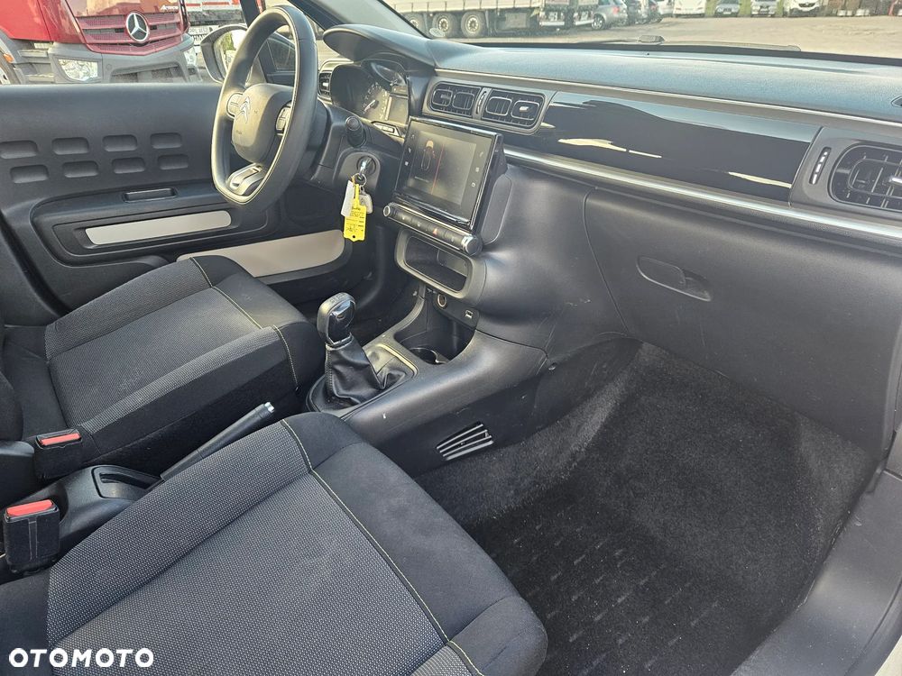 Citroën C3 BlueHDi 100 S&S FEEL - 9