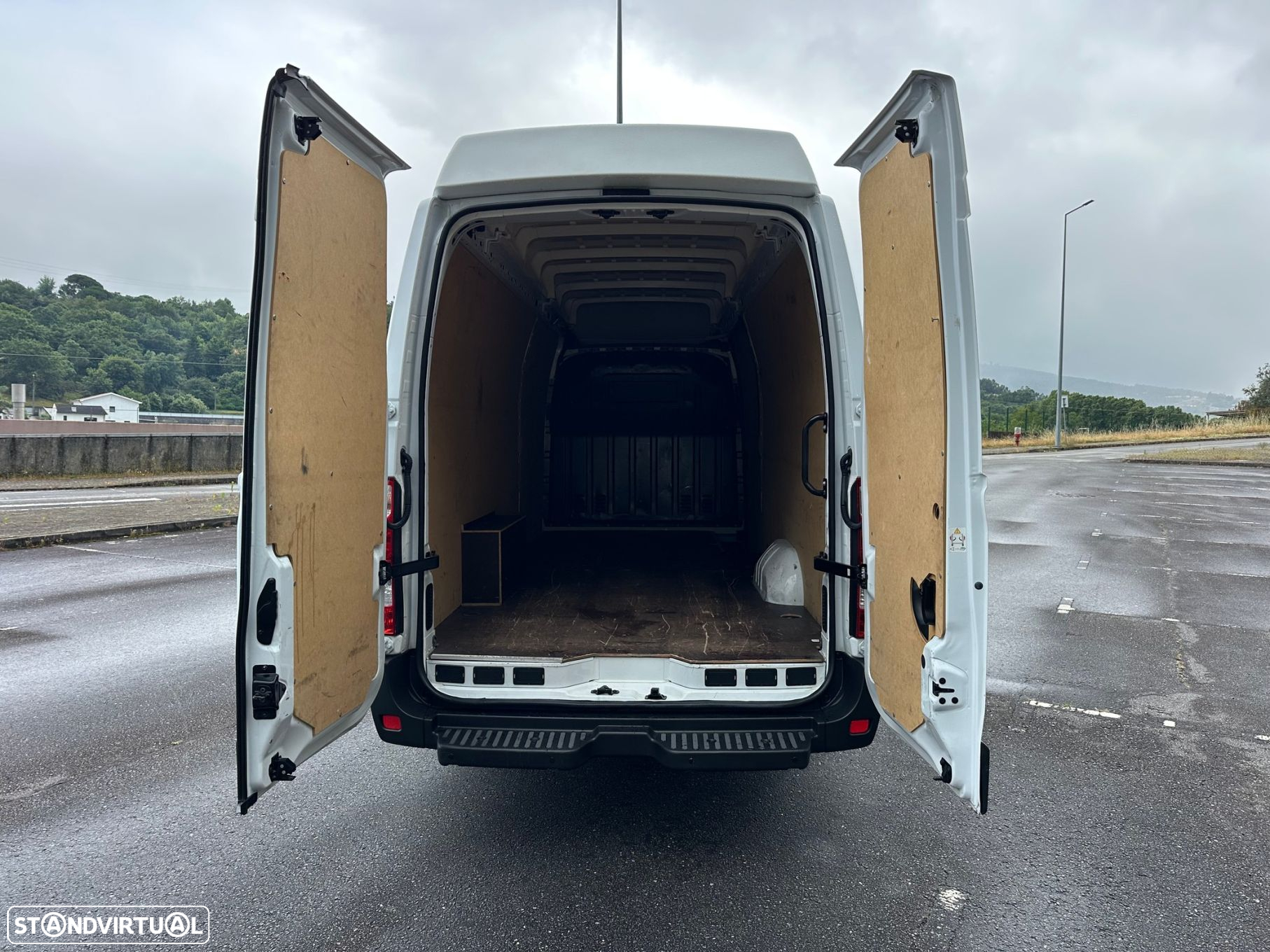 Renault Master 2.3 dCi L2H2 3.5T SS - 14