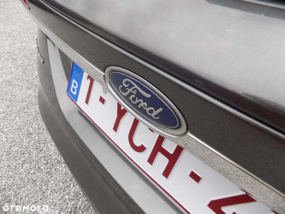 Ford Mondeo 2.0 Hybrid Trend - 30