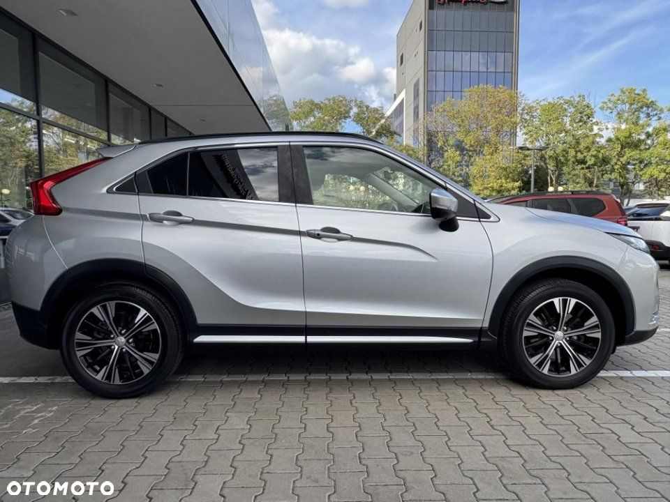 Mitsubishi Eclipse Cross - 21