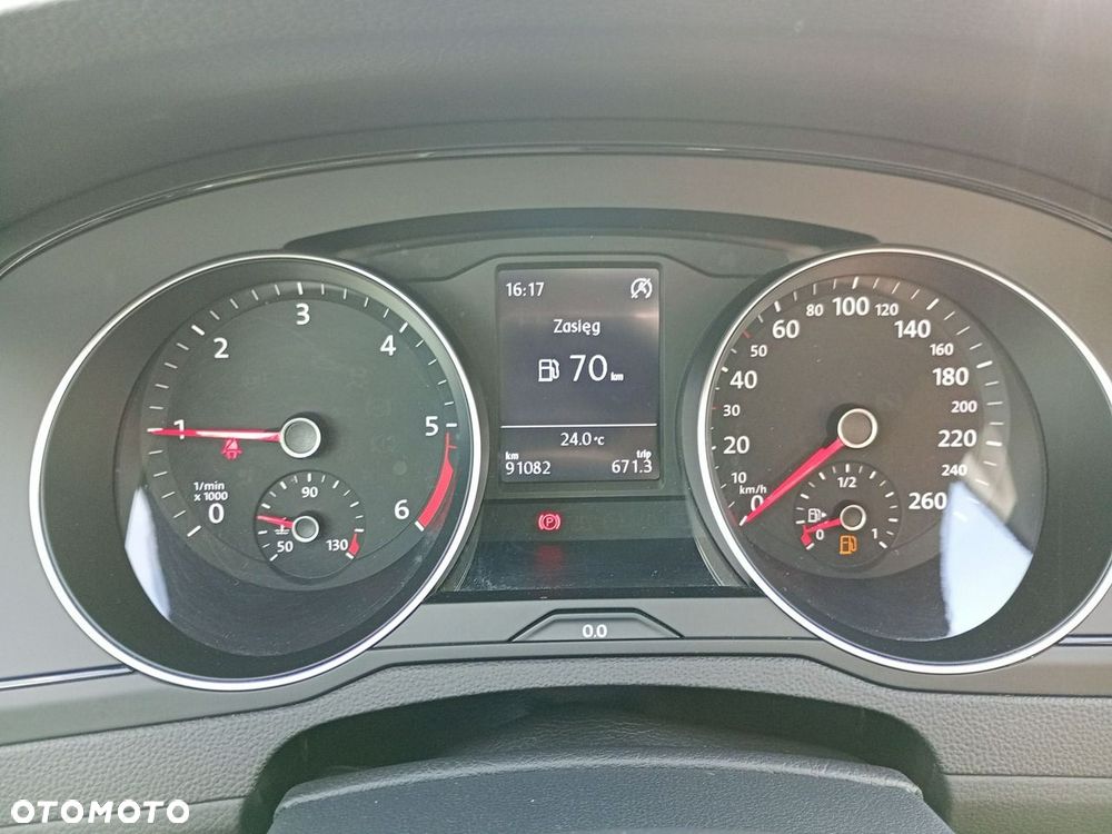 Volkswagen Passat Variant 2.0 TDI EVO Essence - 12