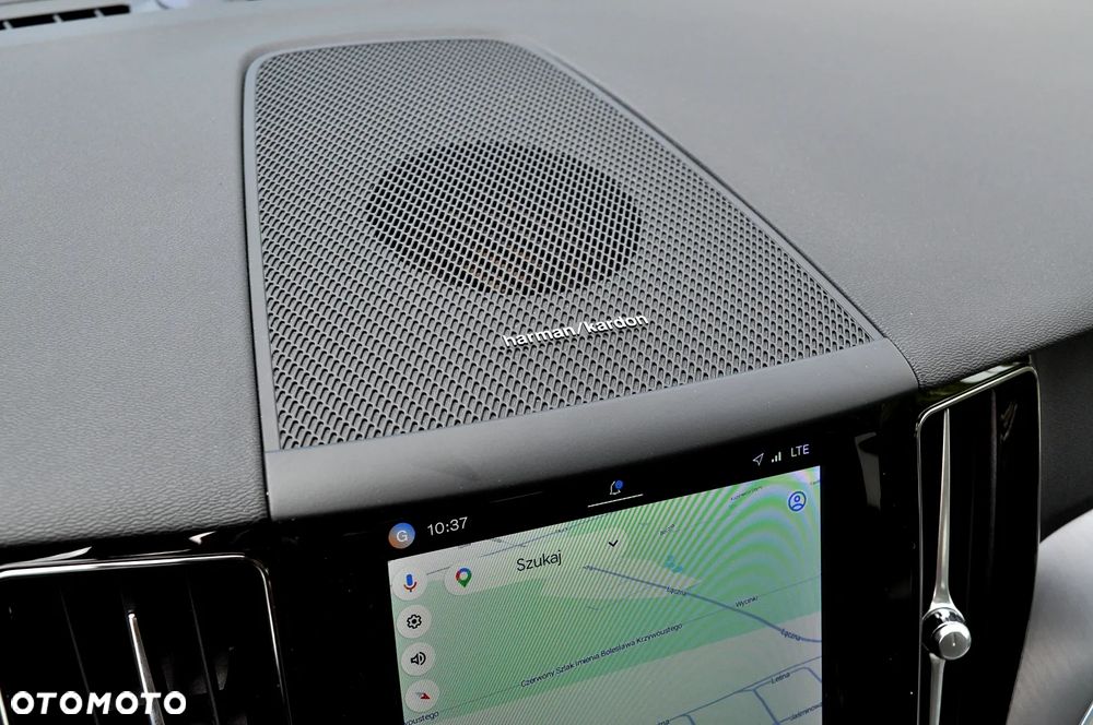 Volvo XC 60 T6 AWD Plug-In Hybrid Inscription - 33