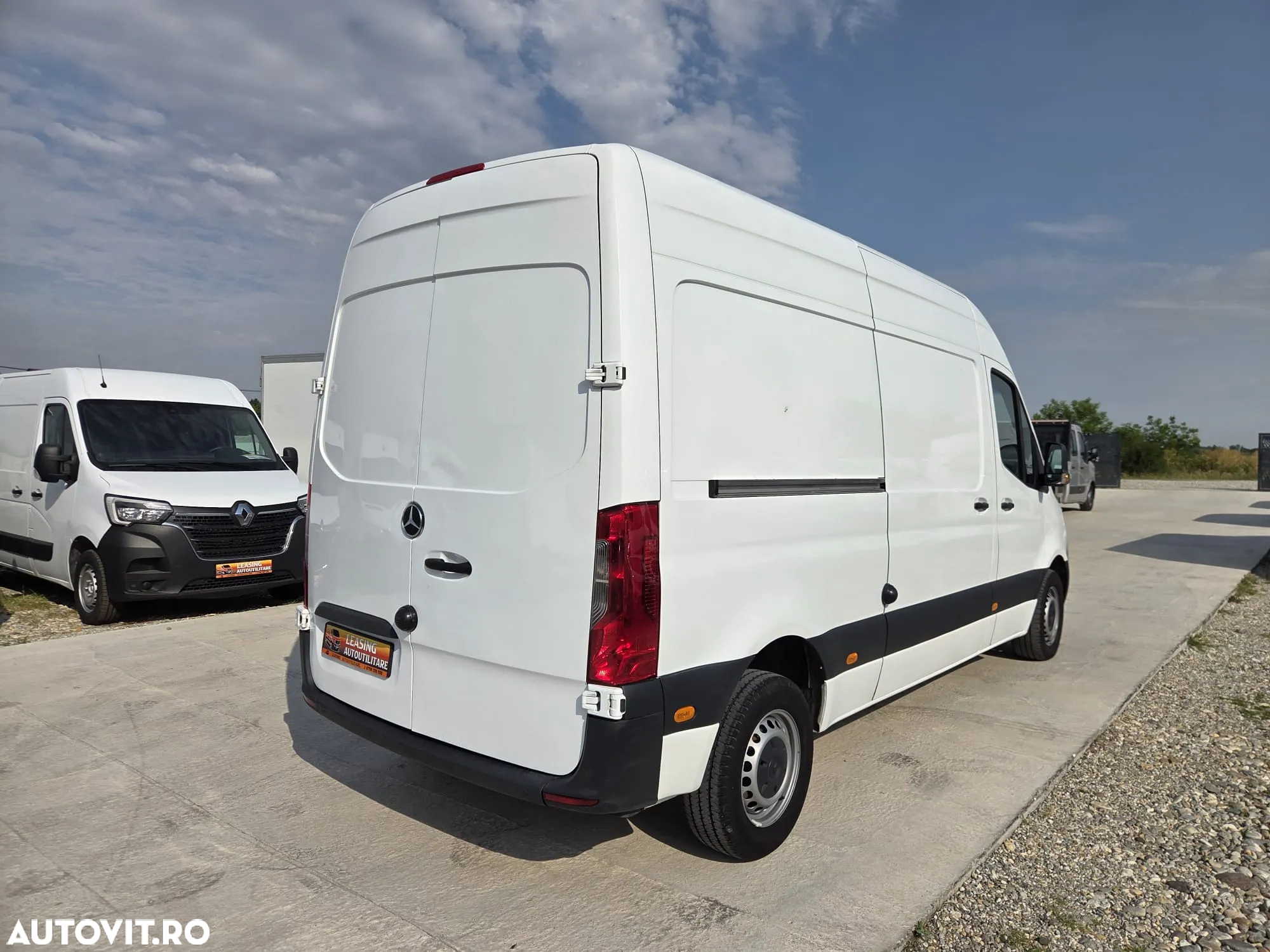Mercedes-Benz New Sprinter L3H2 - 11